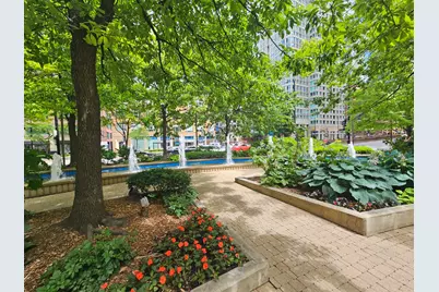 400 N La Salle Drive #3306, Chicago, IL 60654 - Photo 22