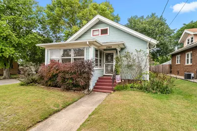 2302 Broadway, Rockford, IL 61104 - Photo 1