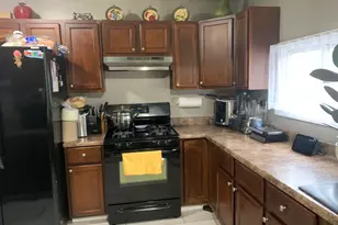3425 W 63rd Pl, Chicago, IL 60629 - Photo 12