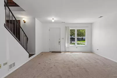 45 Willow Circle, Cary, IL 60013 - Photo 6