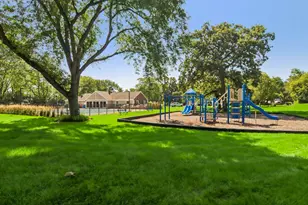 45 Willow Cir, Cary, IL 60013 - Photo 40