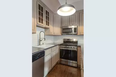 1344 N North Park Avenue #1, Chicago, IL 60610 - Photo 10