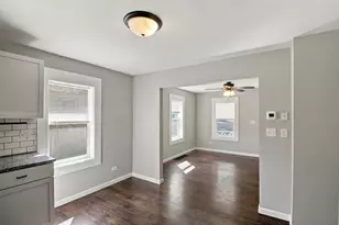 217 N Warwick Ave, Westmont, IL 60559 - Photo 10