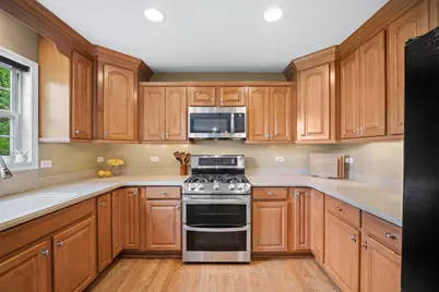 2105 Bent Tree Drive, Geneva, IL 60134 - Photo 6