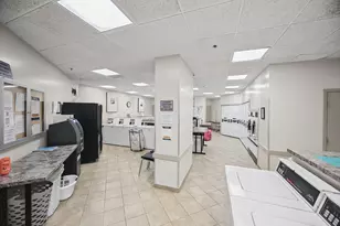 3660 N Lake Shore Dr, Chicago, IL 60613 - Photo 16