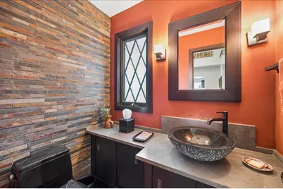 2448 Central Park Avenue, Evanston, IL 60201 - Photo 12