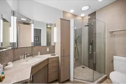 2448 Central Park Avenue, Evanston, IL 60201 - Photo 18