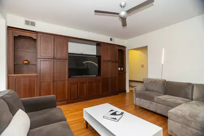 2734 W Argyle Street #3, Chicago, IL 60625 - Photo 4