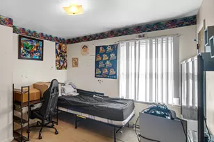 15452 Woodlawn E Ave, South Holland, IL 60473 - Photo 10