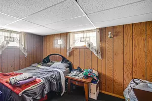 15452 Woodlawn E Ave, South Holland, IL 60473 - Photo 12