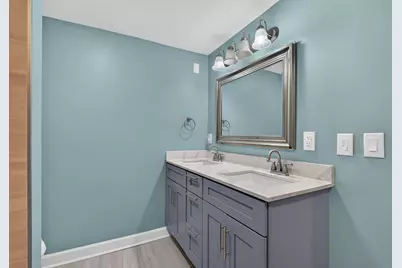 1521 Surrey Road, Batavia, IL 60510 - Photo 12