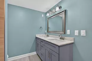 1521 Surrey Rd, Batavia, IL 60510 - Photo 12