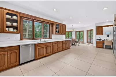 3213 Westover Lane, Long Grove, IL 60047 - Photo 12