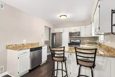 1243 Rick Court, Joliet, IL 60431 - Photo 8