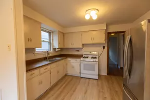 2433 S Keystone Ave, North Riverside, IL 60546 - Photo 2