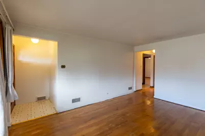 2433 S Keystone Avenue, North Riverside, IL 60546 - Photo 6