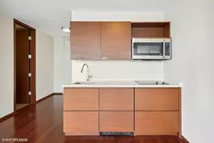 900 N Lake Shore Dr, Chicago, IL 60611 - Photo 6