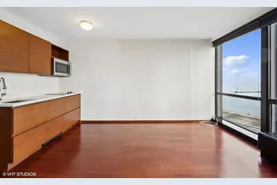 900 N Lake Shore Drive #514, Chicago, IL 60611 - Photo 4