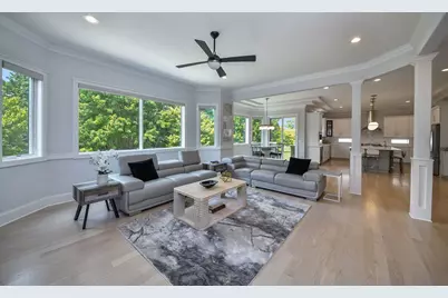 2447 Sharon Court, Naperville, IL 60564 - Photo 10