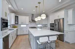 2447 Sharon Ct, Naperville, IL 60564 - Photo 6