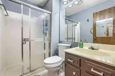 1059 Southbury Lane, Wheeling, IL 60090 - Photo 10