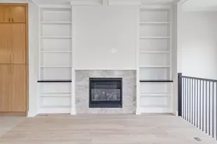 1716 W Berwyn Ave, Chicago, IL 60640 - Photo 8