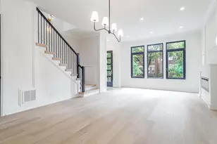 1716 W Berwyn Ave, Chicago, IL 60640 - Photo 2