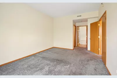 3125 Town Square Drive #401, Rolling Meadows, IL 60008 - Photo 10