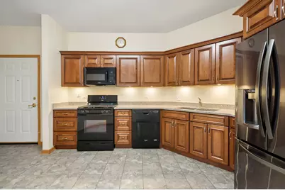 3125 Town Square Drive #401, Rolling Meadows, IL 60008 - Photo 4