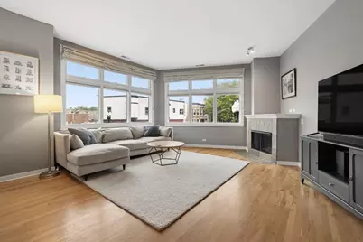2116 W Cullom Avenue #201, Chicago, IL 60618 - Photo 4