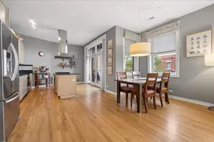 2116 W Cullom Ave, Chicago, IL 60618 - Photo 8