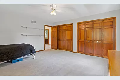 390 Grandview Avenue, Glen Ellyn, IL 60137 - Photo 36