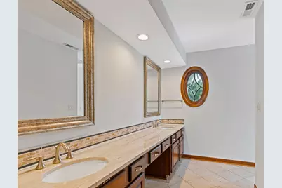 390 Grandview Avenue, Glen Ellyn, IL 60137 - Photo 30