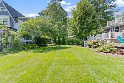 390 Grandview Avenue, Glen Ellyn, IL 60137 - Photo 52