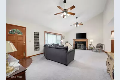 449 Arbor Avenue, West Chicago, IL 60185 - Photo 4