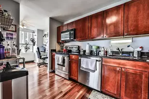 655 W Irving Park Rd, Chicago, IL 60613 - Photo 16
