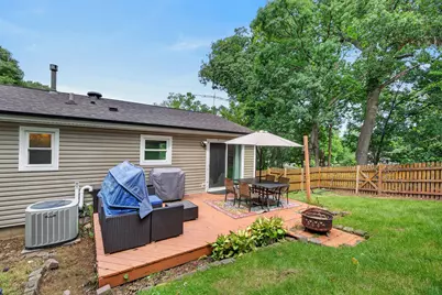 919 W Dale Avenue, Lakemoor, IL 60051 - Photo 26