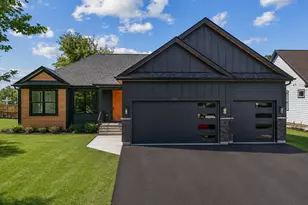 1211 Noble Dr, Port Barrington, IL 60010 - Photo 1
