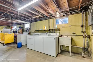 121 S Addison Rd, Addison, IL 60101 - Photo 32