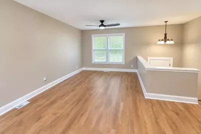 711 Southwind Drive, Carpentersville, IL 60110 - Photo 4