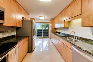 2020 Chestnut Ave, Glenview, IL 60025 - Photo 8