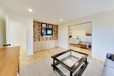 2020 Chestnut Avenue #109, Glenview, IL 60025 - Photo 10