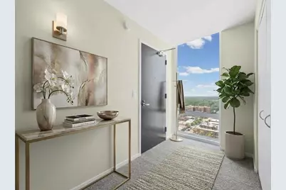807 Davis Street #2212, Evanston, IL 60201 - Photo 2