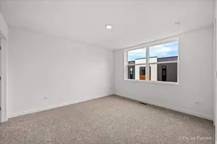 2225 Waters Edge Dr, Schaumburg, IL 60173 - Photo 12