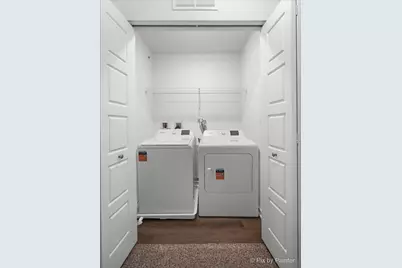 2225 Waters Edge Drive, Schaumburg, IL 60173 - Photo 20