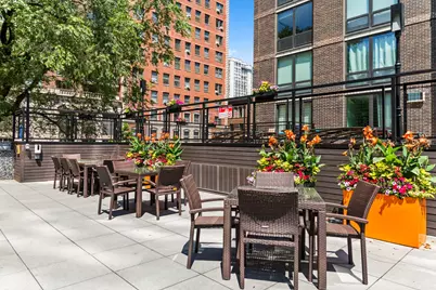 21 W Goethe Street #15A, Chicago, IL 60610 - Photo 18