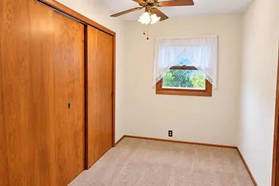 614 Maple Avenue, Willow Springs, IL 60480 - Photo 8