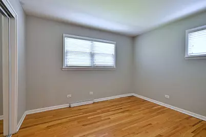 482 E Park Avenue, Elmhurst, IL 60126 - Photo 16