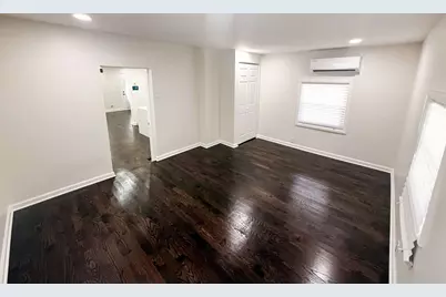 9415 S Peoria Street, Chicago, IL 60620 - Photo 8