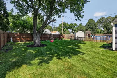4608 Pershing Avenue, Downers Grove, IL 60515 - Photo 22